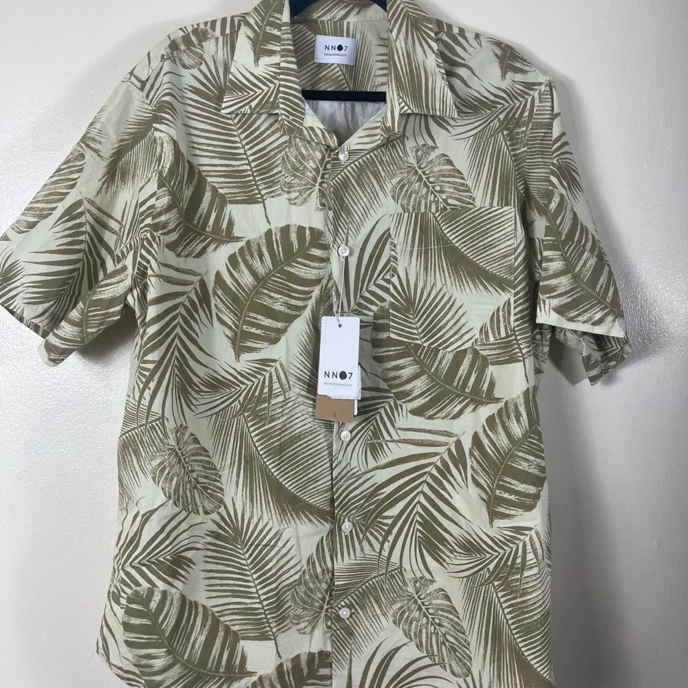 NNO7 No Nationality Button Up Gray ShortSleeve Men'Tropical Leaf Print Shirt XXL